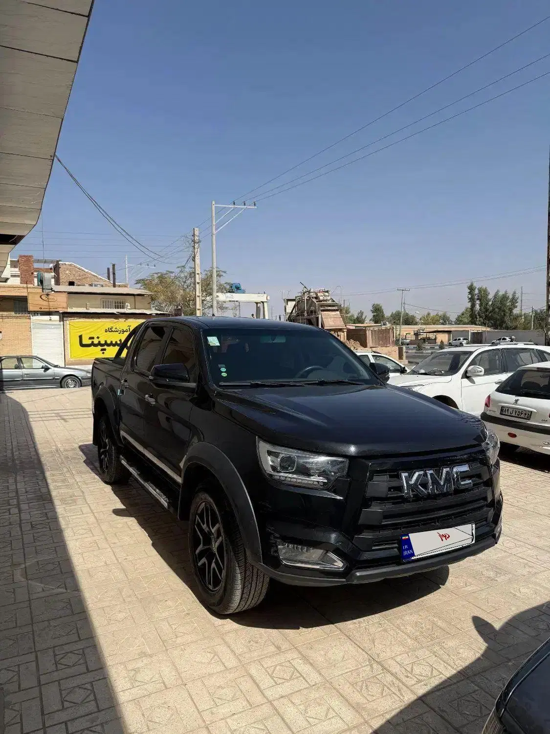 1402 Kmc t8|خودرو سواری و وانت|کرمان, |دیوار