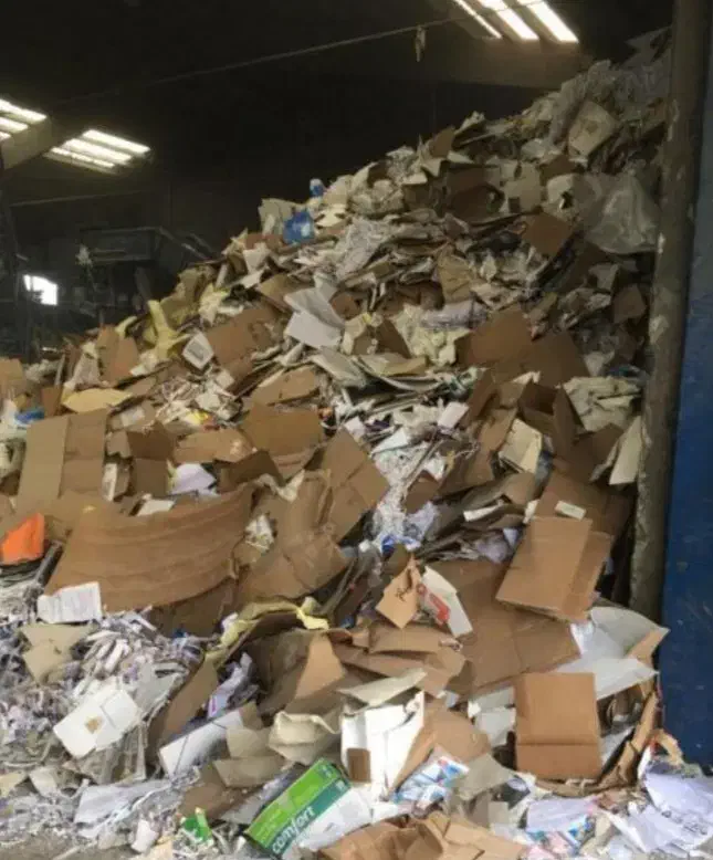 خرید ضایعات کاغذ کتاب کارتن فی ۱۸۰۰۰ت از درب منزل|عمدهفروشی|مشهد, رسالت|دیوار