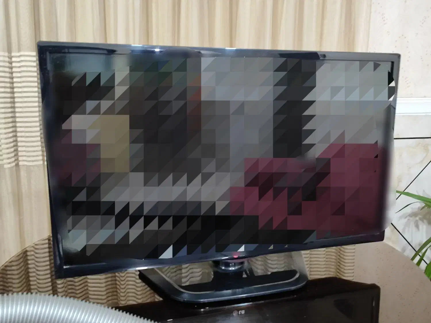 تلویزیون|تلویزیون و پروژکتور|خرمشهر, |دیوار