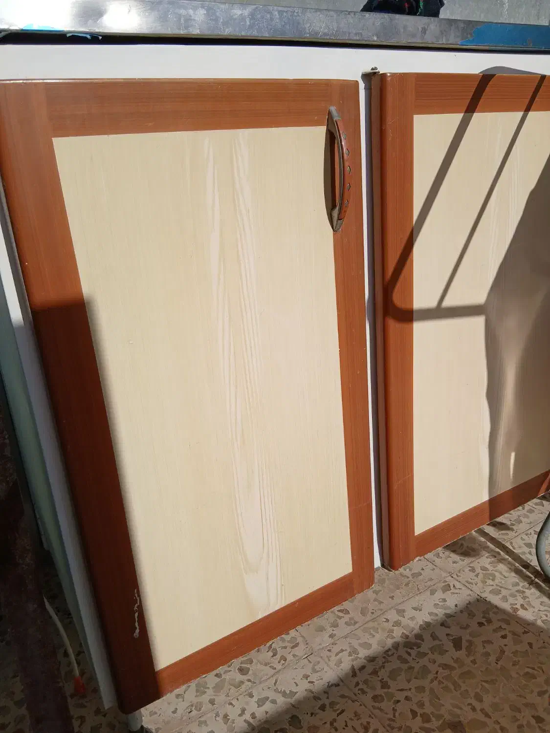 ۸ عدد کابینت فلزی در چوبی سالم|مصالح و تجهیزات ساختمان|زنجان, |دیوار