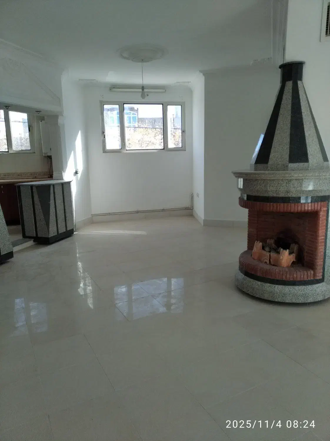 مرکز شهر حاشیه خیابان تمام نور ورودی مجزا|اجارهٔ آپارتمان|تربتحیدریه, آسایش|دیوار