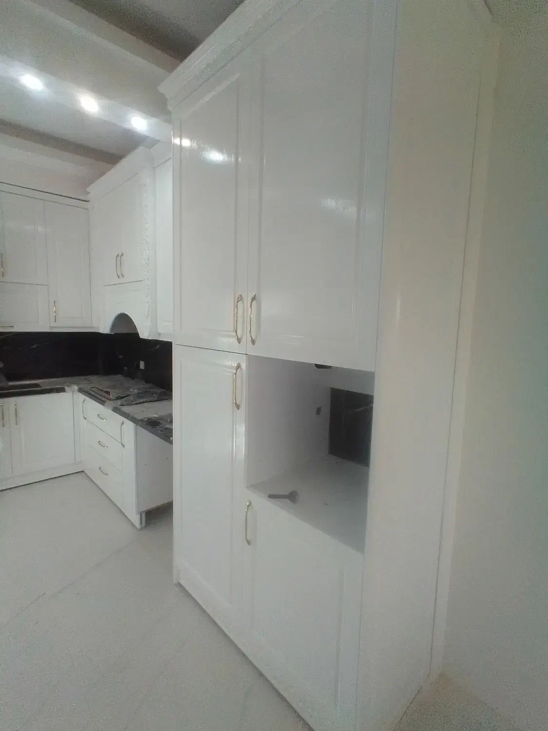 تعمیرات ورنگ آمیزی کارهای چوبی|خدمات پیشه و مهارت|تربتحیدریه, قائم|دیوار