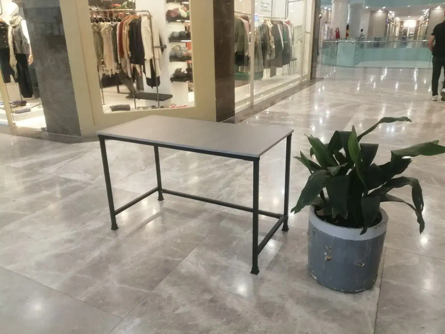 میز تحریر تاشو فروشگاه عالیــن|میز تحریر و کامپیوتر|شیراز, فخرآباد (دروازه کازرون)|دیوار