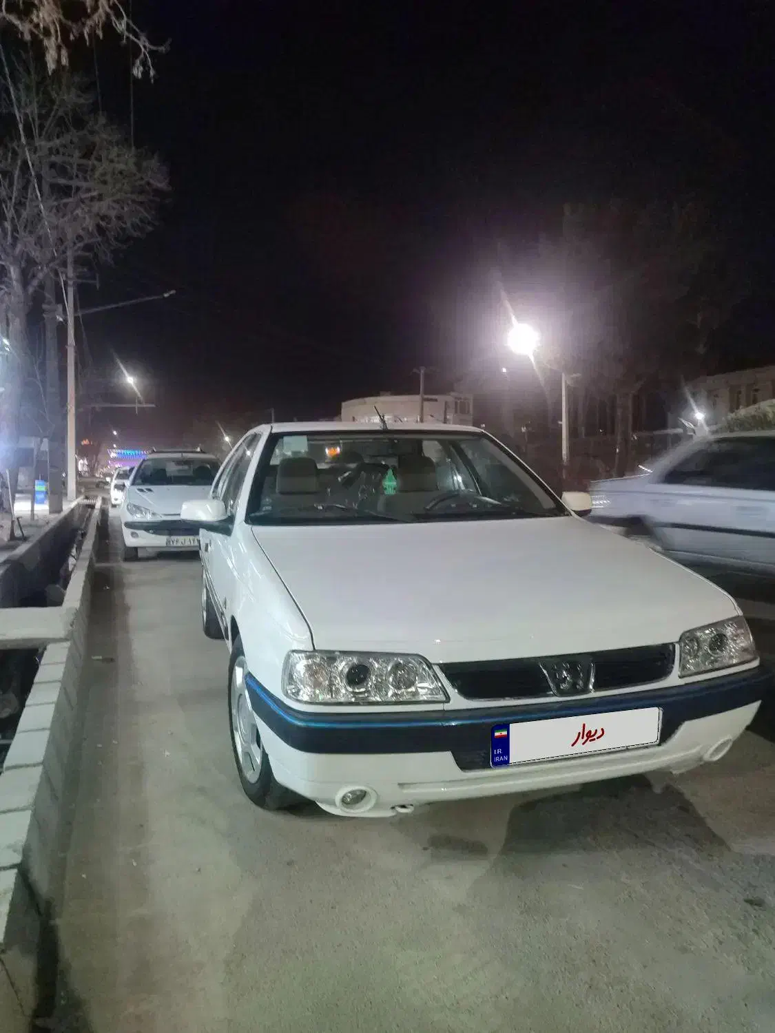 ۴۰۵ تیوفا|خودرو سواری و وانت|تربتحیدریه, فردوسی جنوبی|دیوار