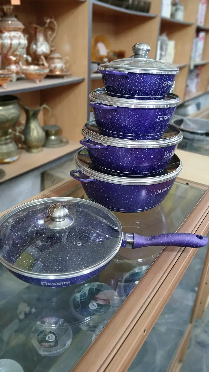 سرویس قابلمه چدن دسینی اک نو|ظروف پخت‌وپز|املش, |دیوار