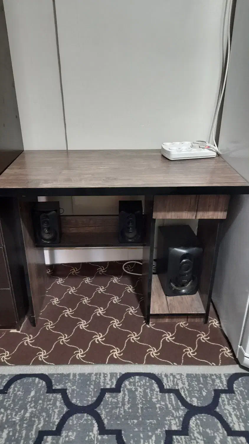 میزو صندلی کامپیوتر|میز تحریر و کامپیوتر|گلپایگان, |دیوار