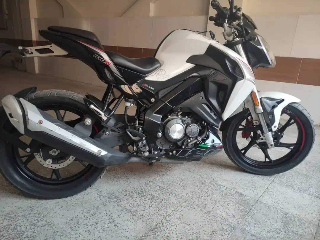 بنلی 180 s|موتورسیکلت|همدان, |دیوار