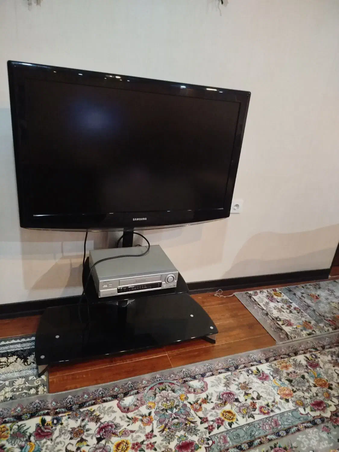 تلوزیون ال سی دی ۴۰اینج سامسونگ|تلویزیون و پروژکتور|چمران, |دیوار