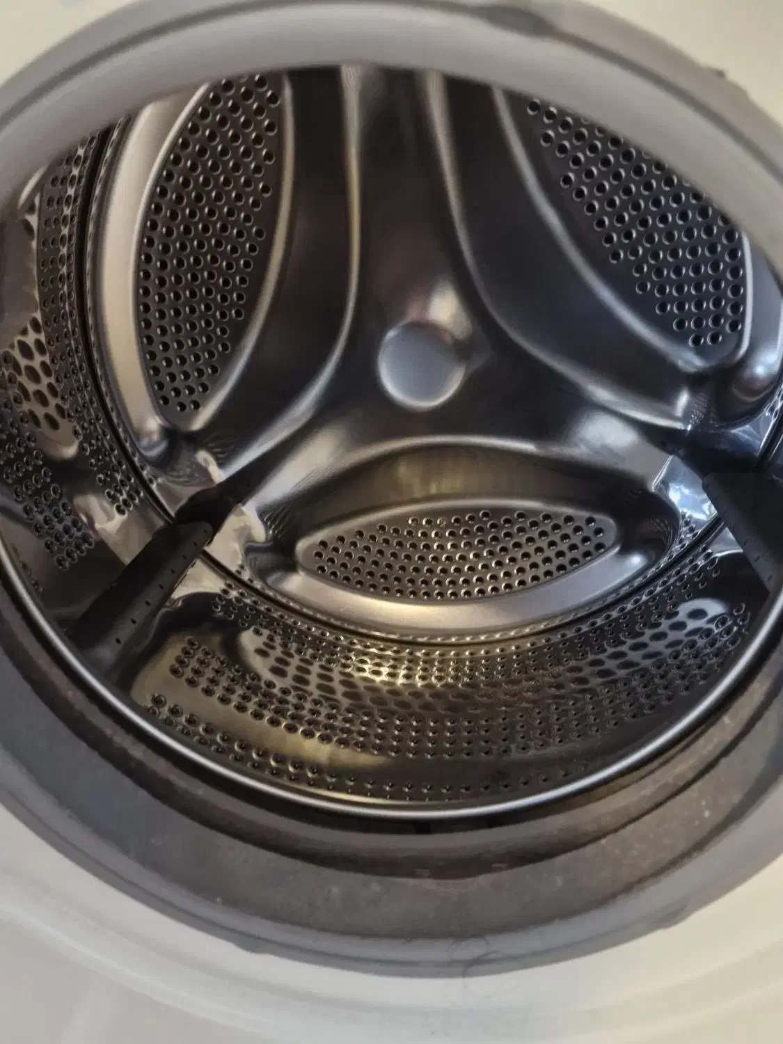 ماشین لباسشویی ال جی اصل کره بسیار تمیز|ماشین لباسشویی و خشک‌کن لباس|لاهیجان, شهید آوینی|دیوار