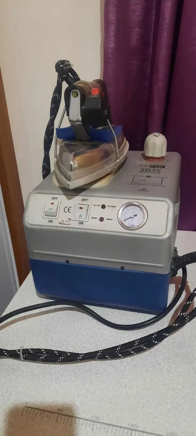 چرخ راسته و اتو سیلتر ایرانی|چرخ خیاطی و ریسندگی|خشکبیجار, |دیوار