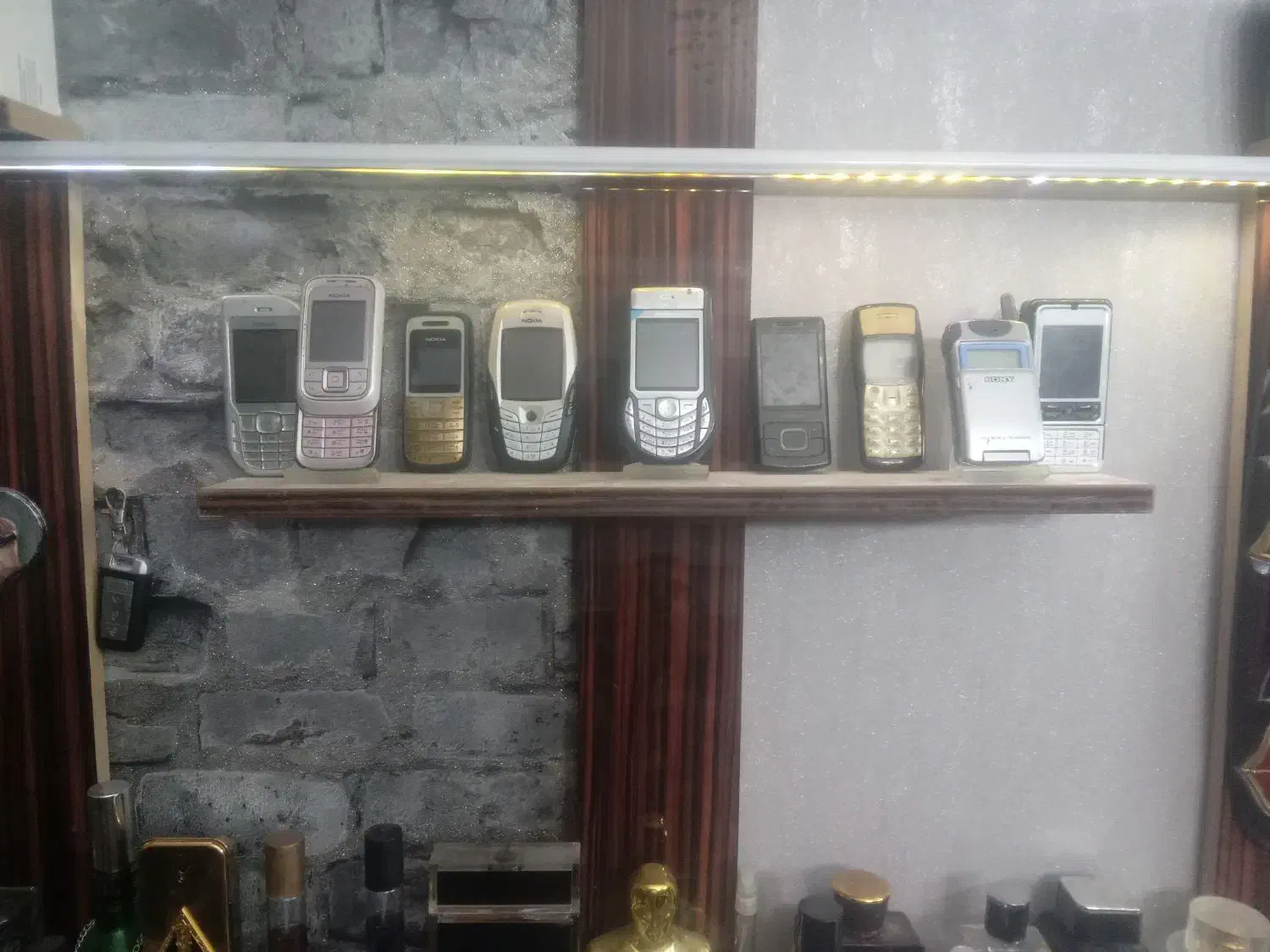 گوشی قدیمی|موبایل|تهران, امام حسین|دیوار