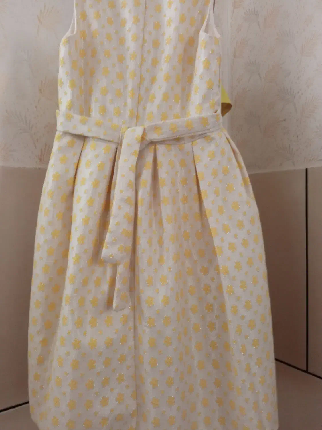 لباس مجلسی دخترانه|کفش و لباس بچه|بندر ترکمن, |دیوار