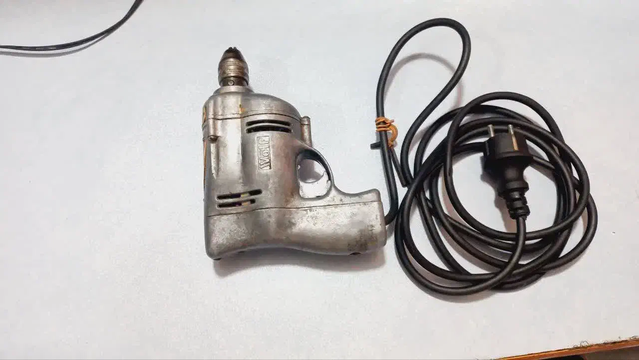 دریل و پیستوله رنگ قدیمی|ابزارآلات|بوشهر, |دیوار