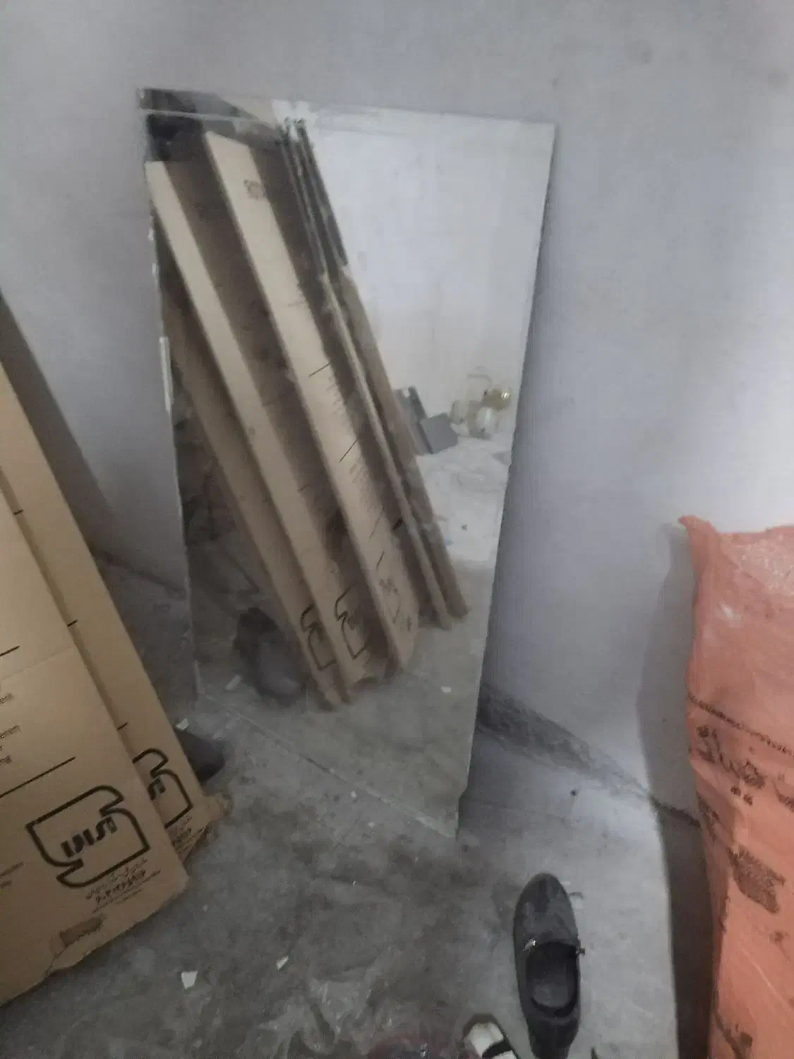 آینه|آینه|بروجرد, |دیوار