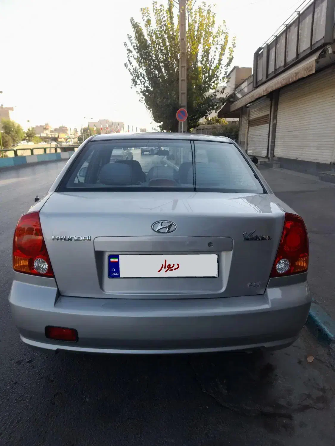 ورنا مدل۸۳|خودرو سواری و وانت|اصفهان, آفاران|دیوار