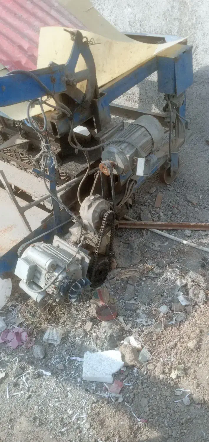 دستگاه بلوک زنی|ماشین‌آلات صنعتی|قرچک, امین آباد|دیوار