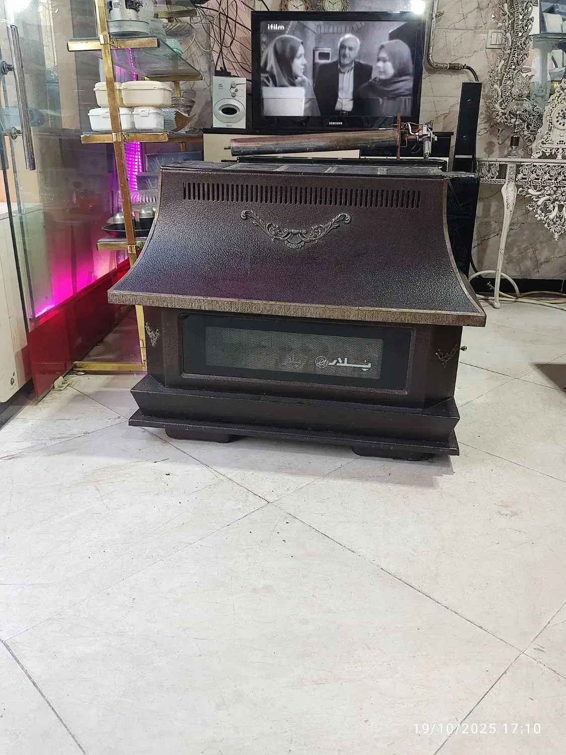 بخاری گازی شومینه دلار سالم در حد|بخاری، هیتر، شومینه|پارس‌آباد, |دیوار