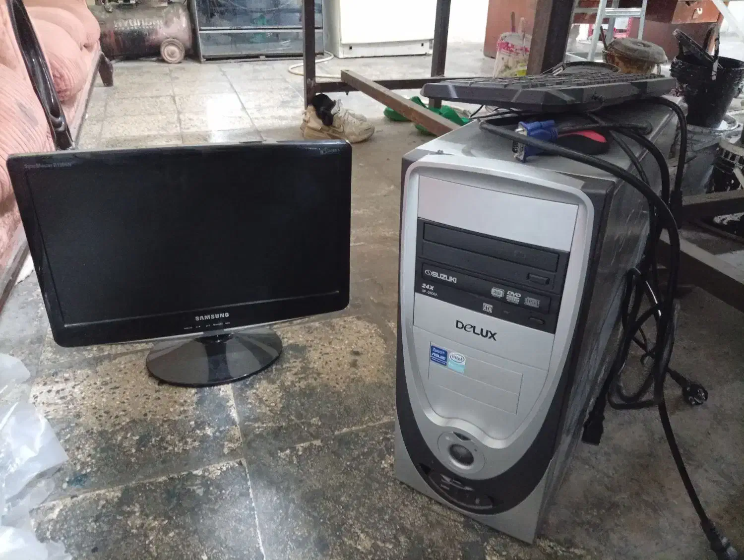 فروش و خریدار کیس ومانیتور قدیمی و خراب|رایانه رومیزی|تهران, تهران‌نو|دیوار