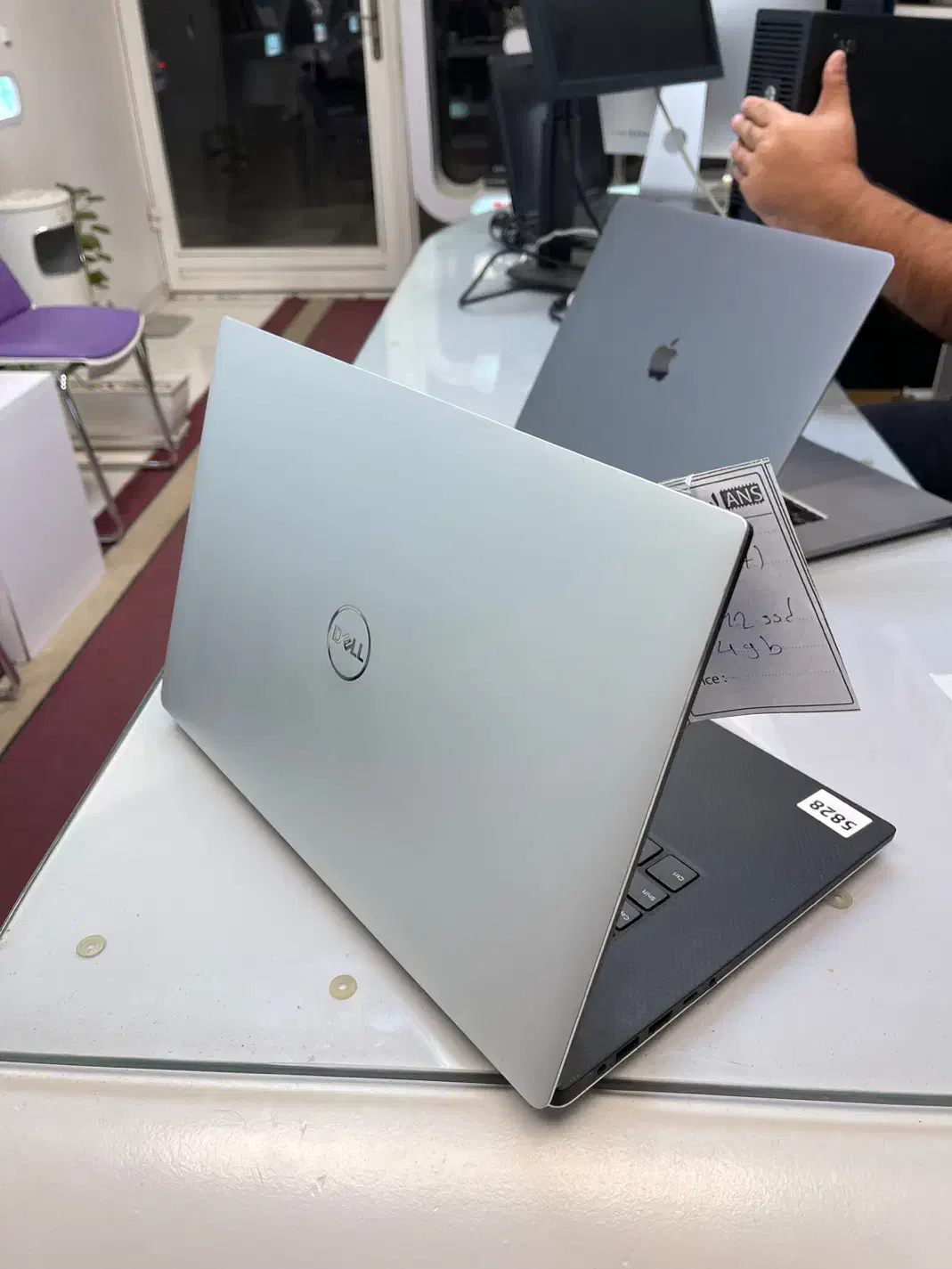 لپتاپ مهندسی اسلیم نسل بالا با ۴ گیگ گرافیک Dell|رایانه همراه|اردبیل, |دیوار