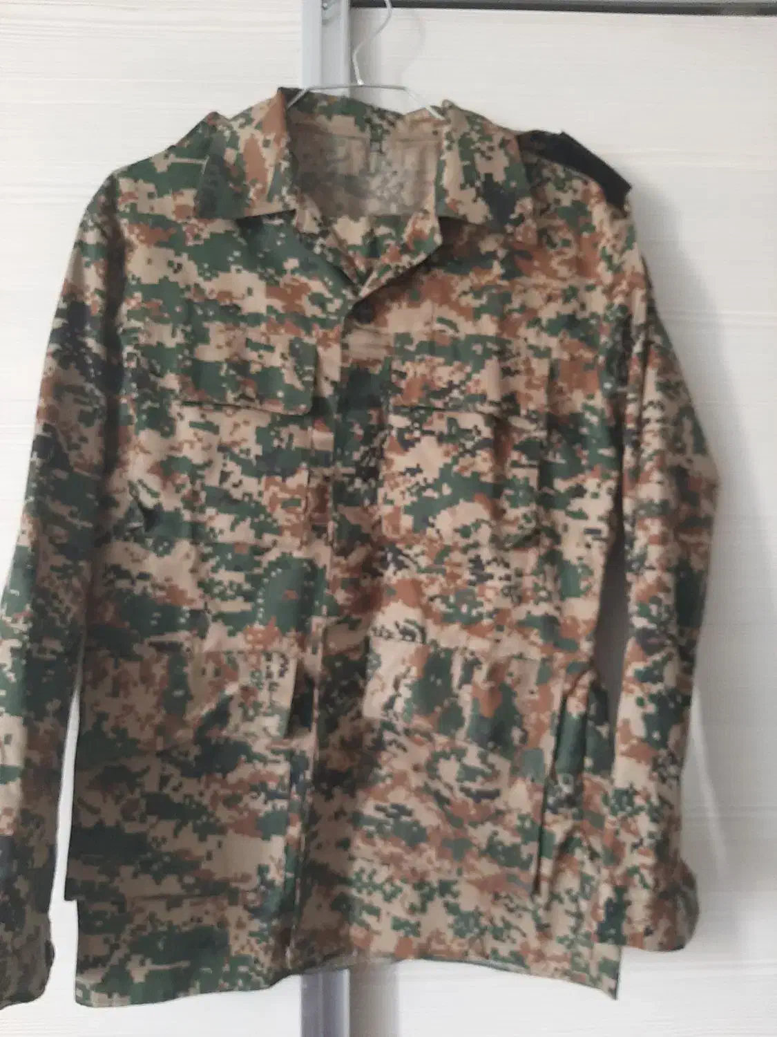 لباس بسبجی|لباس|اراک, |دیوار