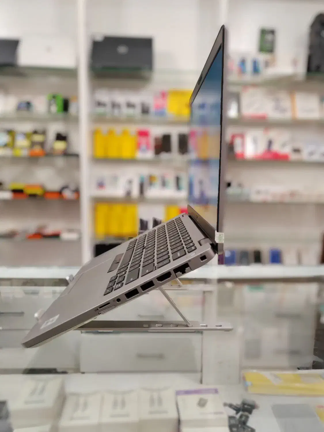 لپ تاپ نسل 10 دل Core i5 رم 8 گیگ|رایانه همراه|زنجان, |دیوار