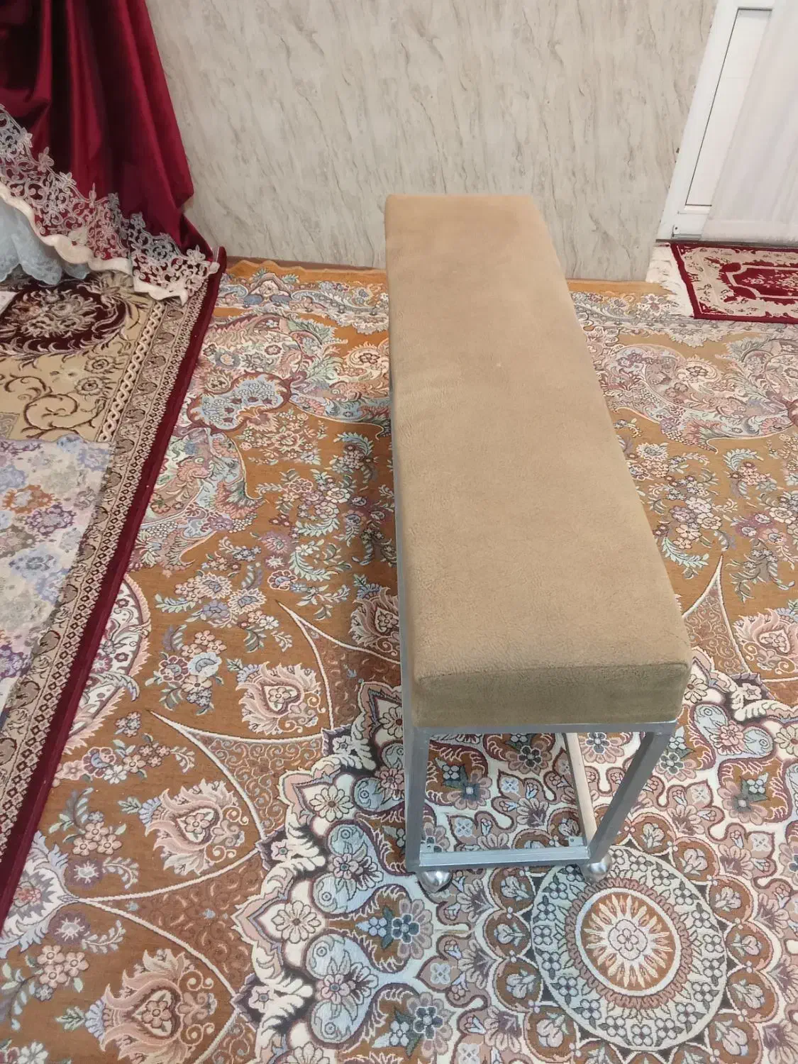 نیمکت،صندلی،چهارپایه|صندلی و نیمکت|رفسنجان, |دیوار