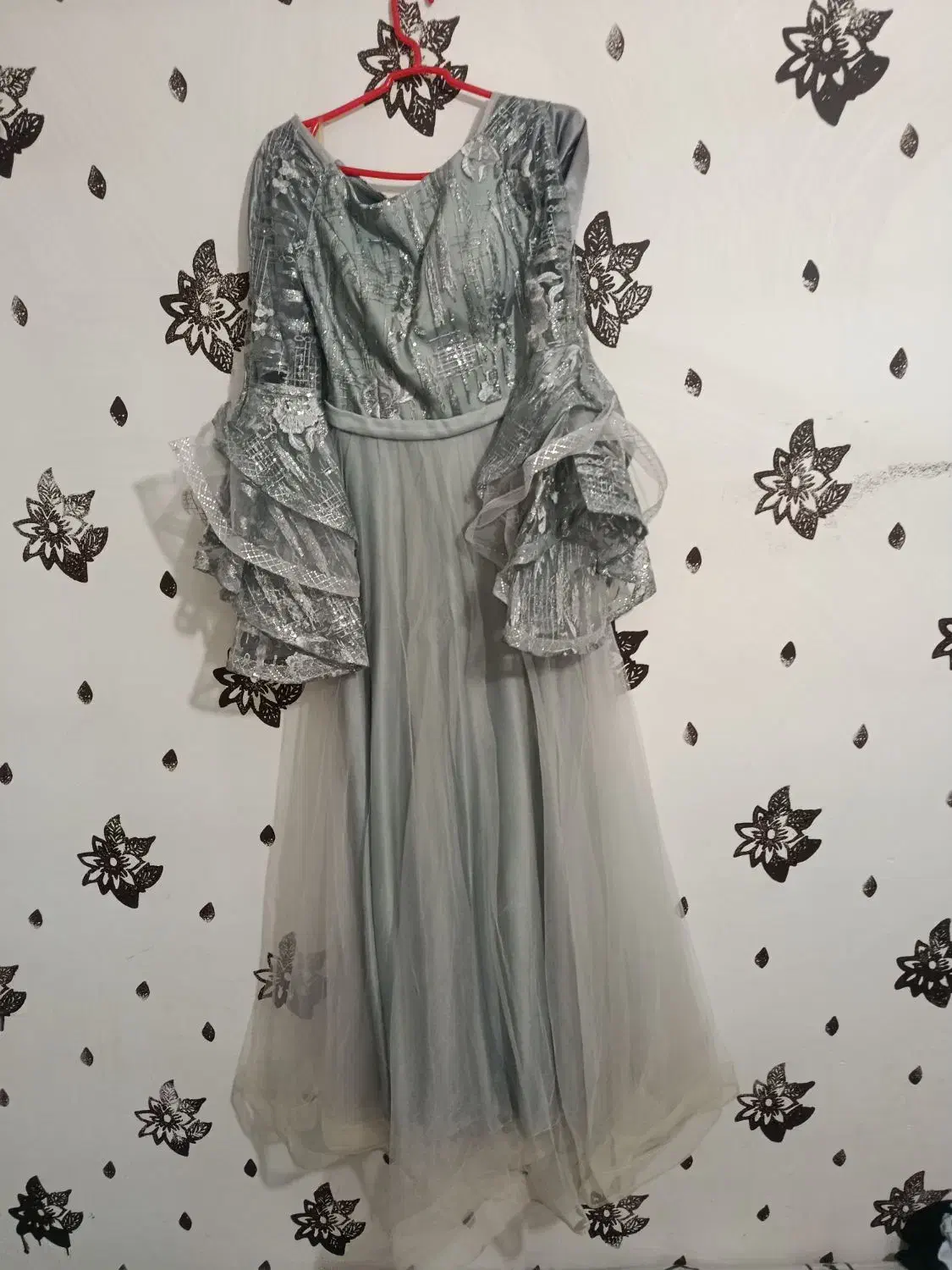 دو عدد پیراهن مجلسی زنانه|لباس|محمدشهر, کوی بهار|دیوار