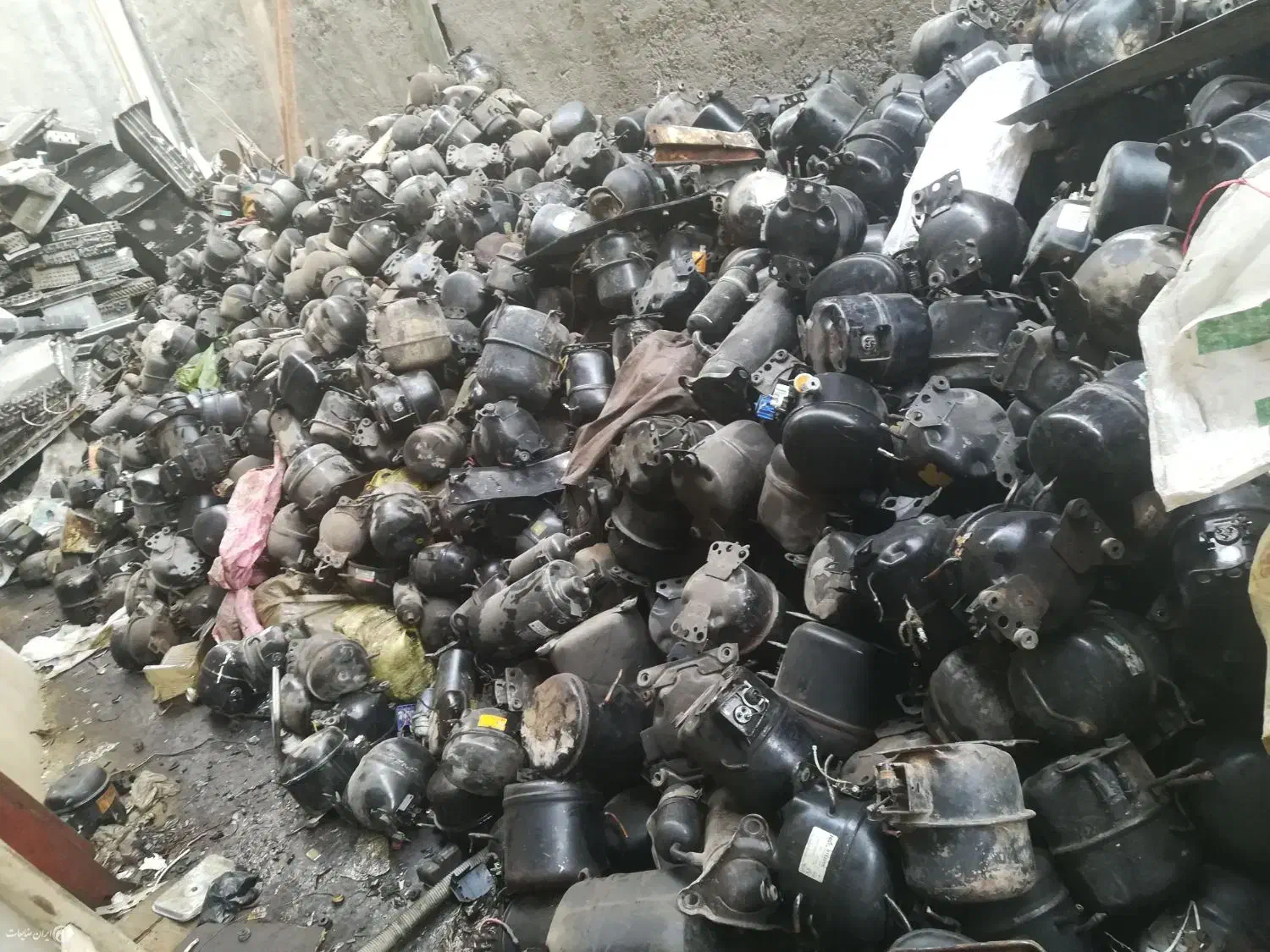 خرید موتور یخچال سوخته عمده و جزئی|خدمات پیشه و مهارت|بهارستان, |دیوار