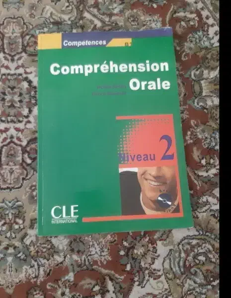 کتاب اموزش زبان فرانسه ازمون Delf اموزشگاهی|کتاب و مجله آموزشی|تهران, یافت‌آباد|دیوار