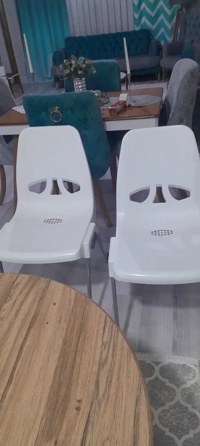 صندلی|صندلی و نیمکت|شاهینشهر, عطار|دیوار