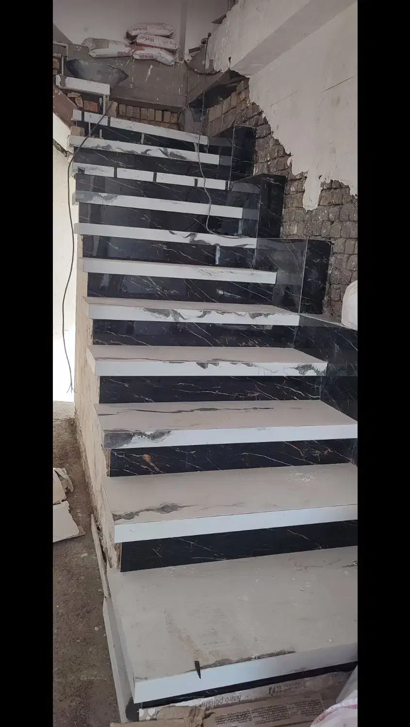 فروش انواع کاشی سرامیک به قیمت کارخانه|مصالح و تجهیزات ساختمان|شاهرود, |دیوار