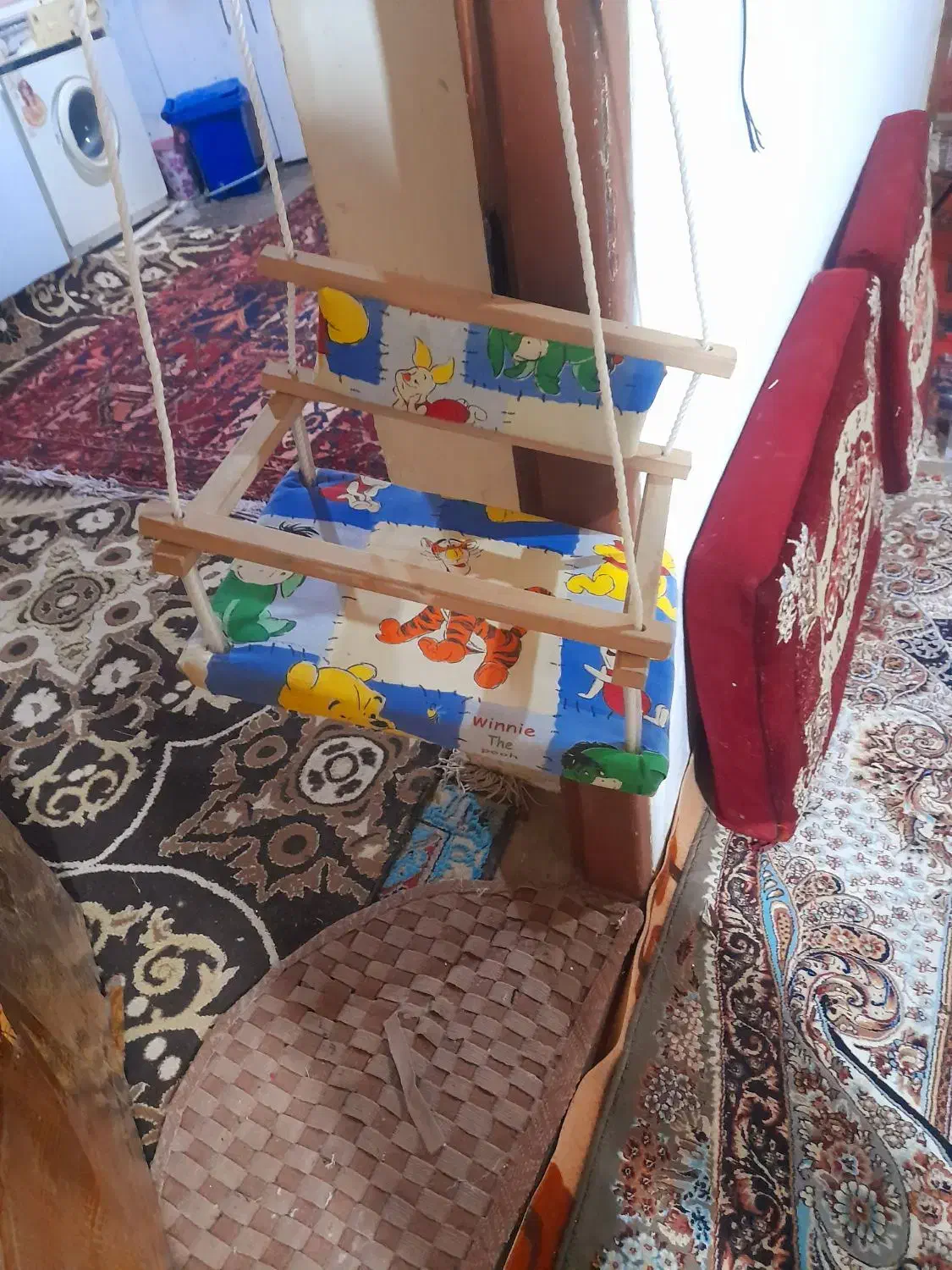 لوازم بچه کوچک|اسباب و اثاث بچه|زنده رود, |دیوار