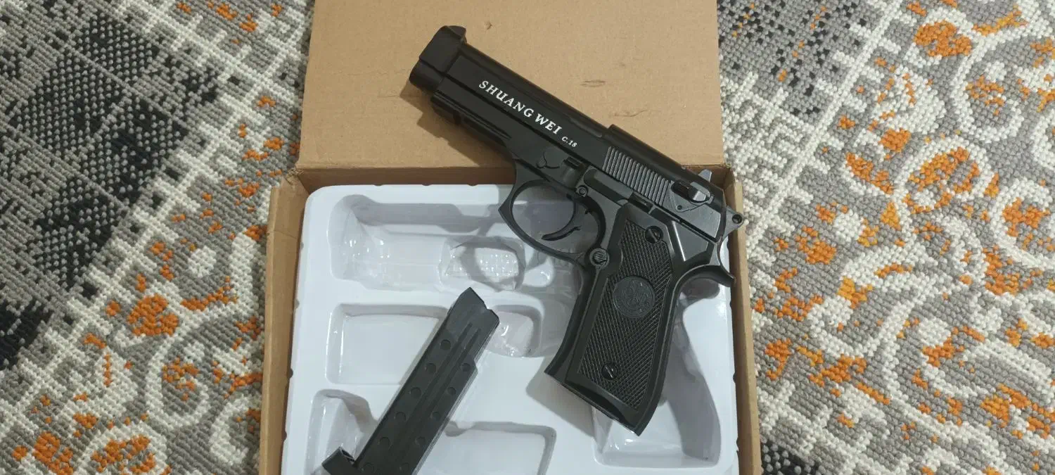 کلت فلزیc18|اسباببازی|شاهینشهر, شهرک سایت|دیوار