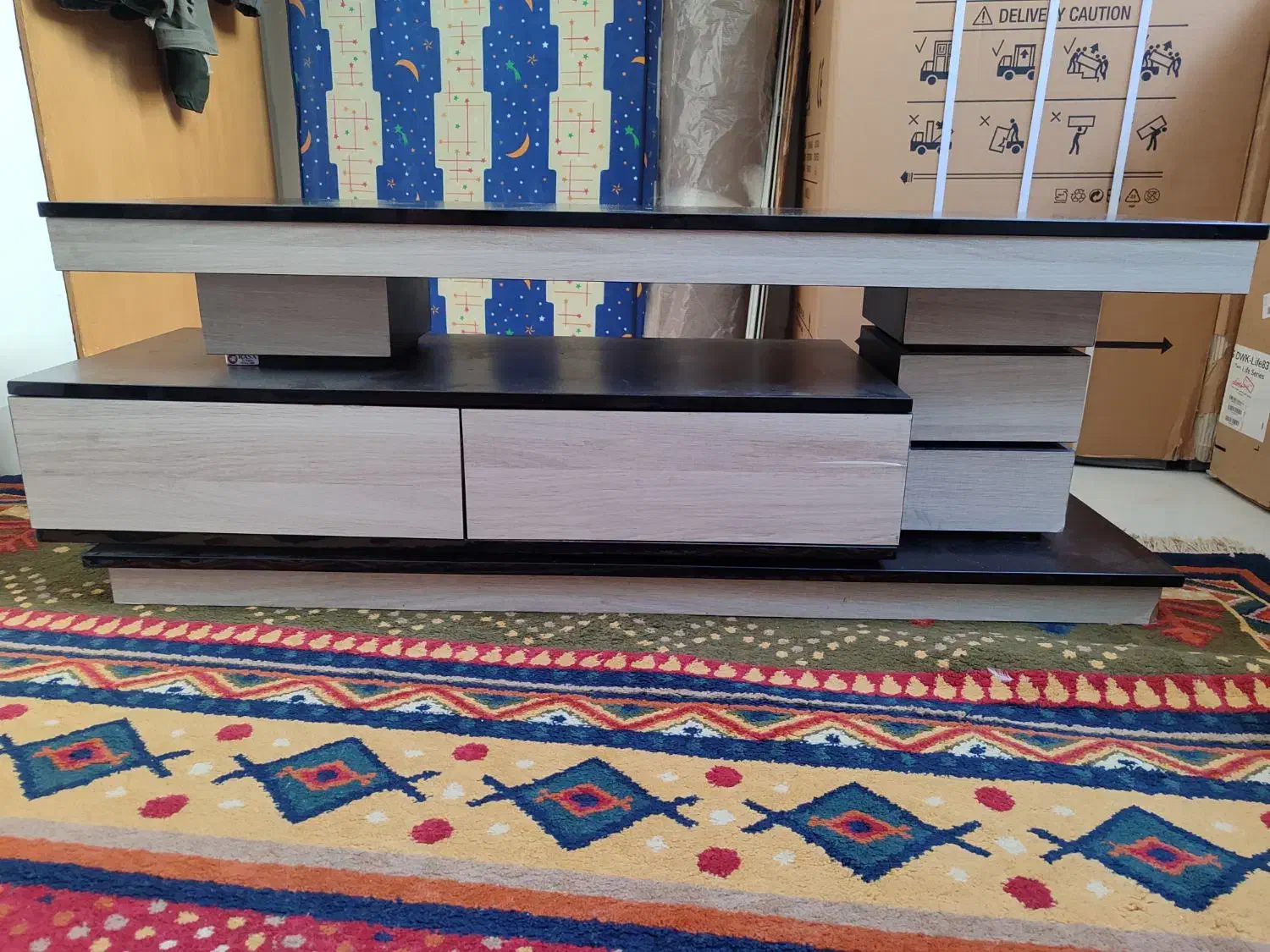 میز ال سی دی دو طرفه دو رنگ|میز تلویزیون|شاهین‌شهر, فردوسی|دیوار