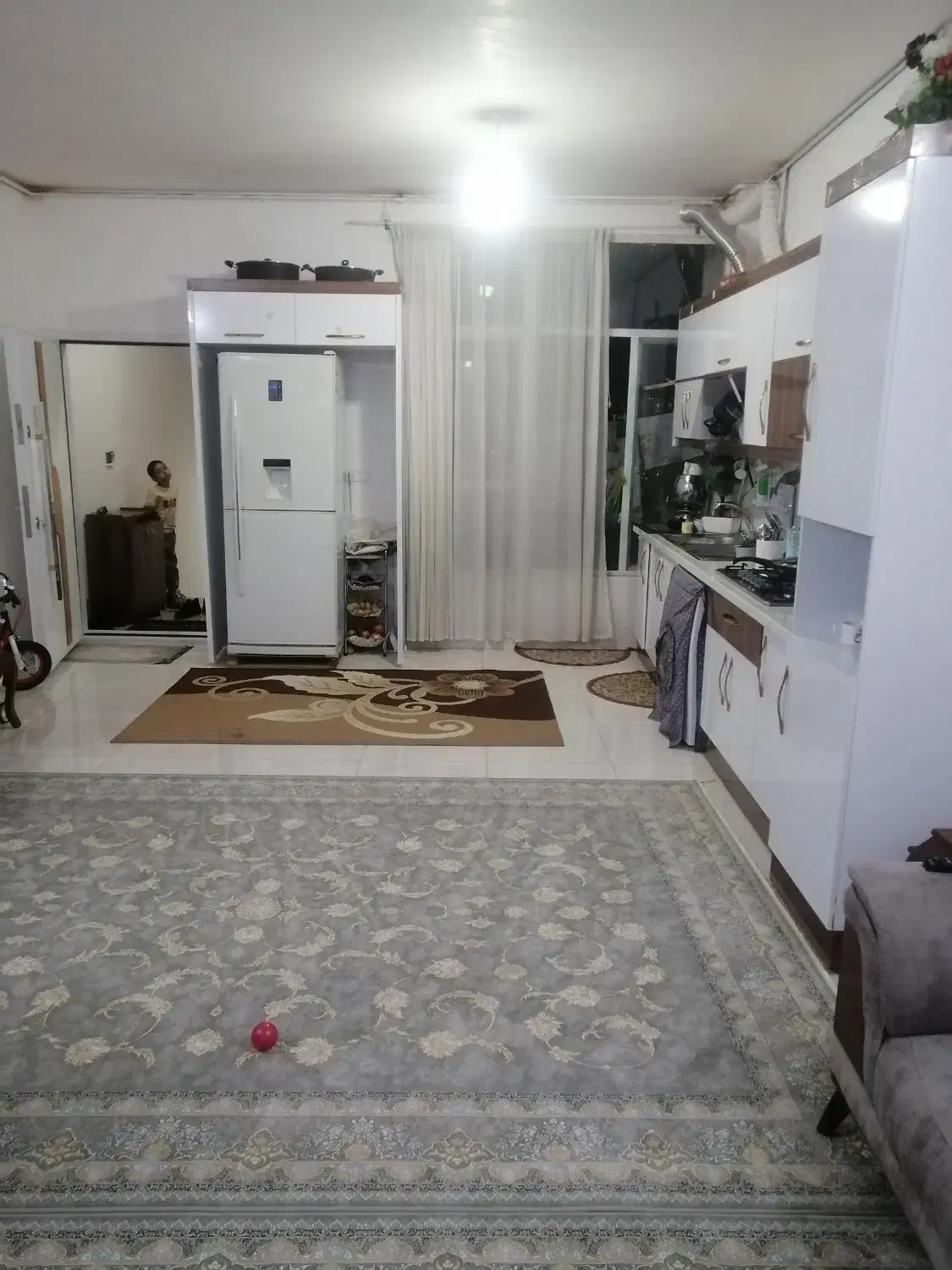 90متری چراغچی /شهید غیور/ابوطالب شمالی|فروش آپارتمان|مشهد, ایثارگران|دیوار