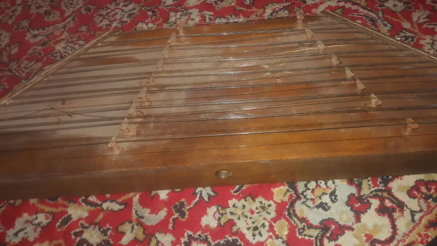 سنتور|سازهای سنتی|کرمانشاه, |دیوار