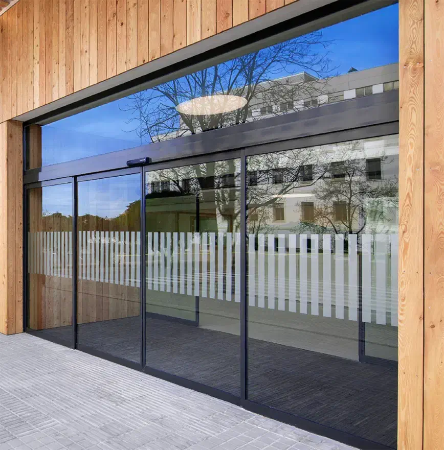 شیشه سکوریت و درب اتوماتیک شیشه ای|خدمات پیشه و مهارت|شوش, |دیوار