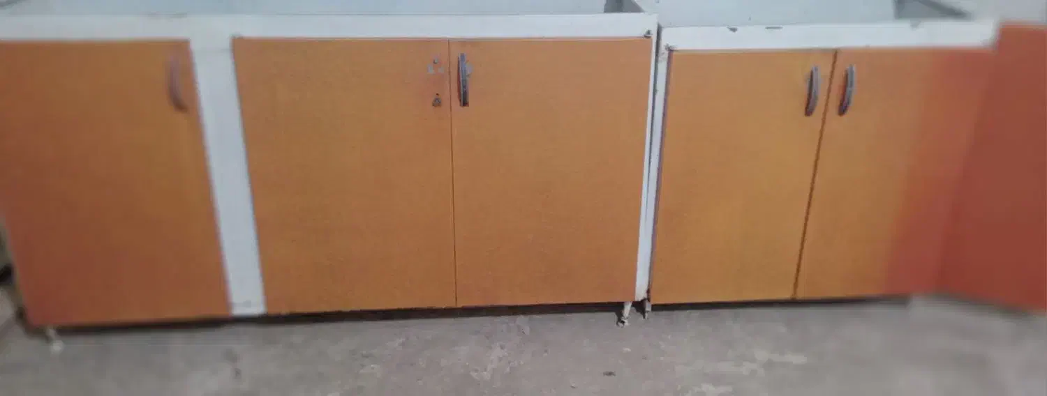 کابینت فلزی سالم ۳متر طول پایین|مصالح و تجهیزات ساختمان|بابل, |دیوار