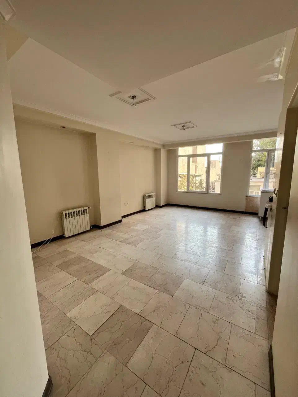 آپارتمان خوش نقشه در دولت ۶۵ متری