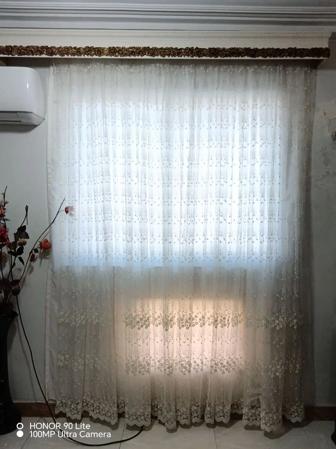 پرده توری|پرده، رانر، رومیزی|صومعه‌سرا, |دیوار