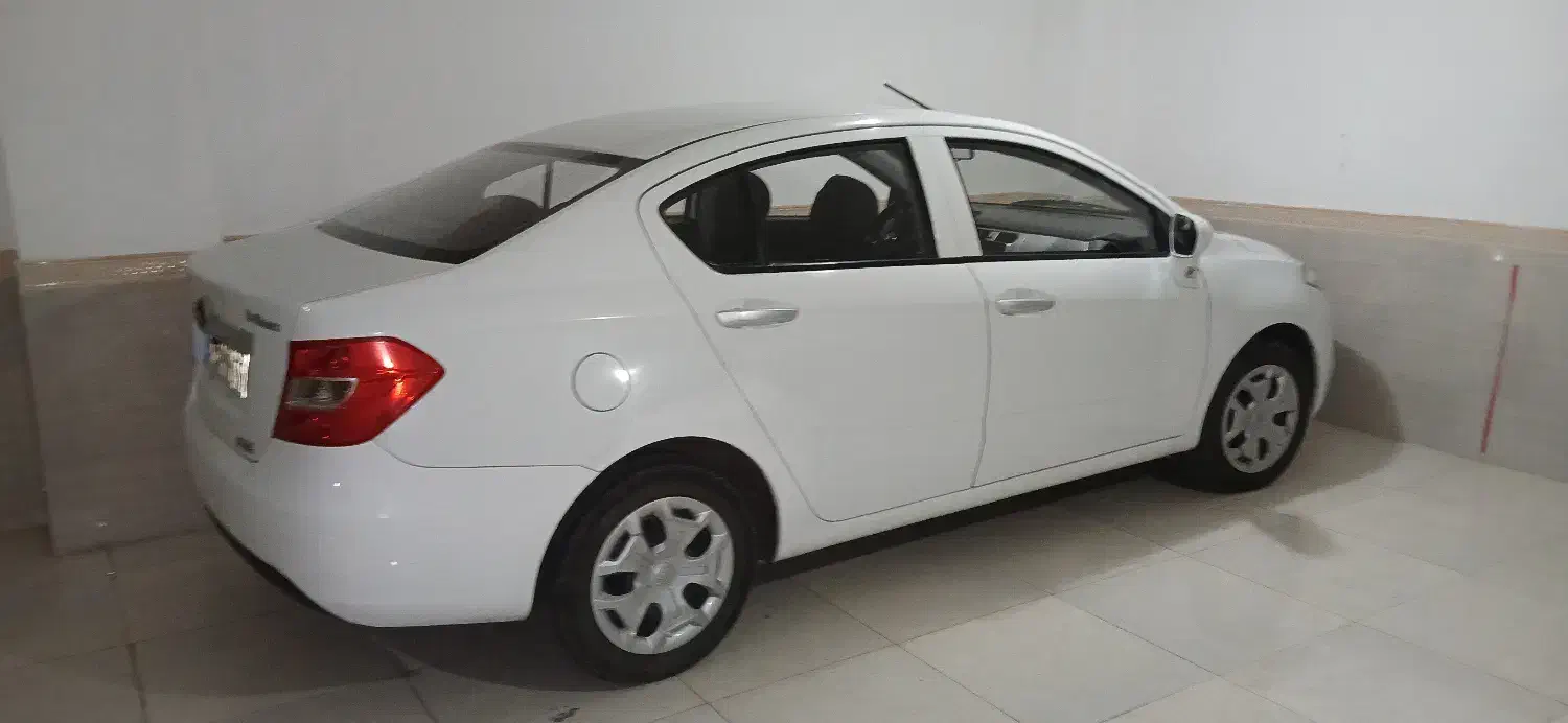 برلیانس سفید ۹۶|خودرو سواری و وانت|زنجان, |دیوار