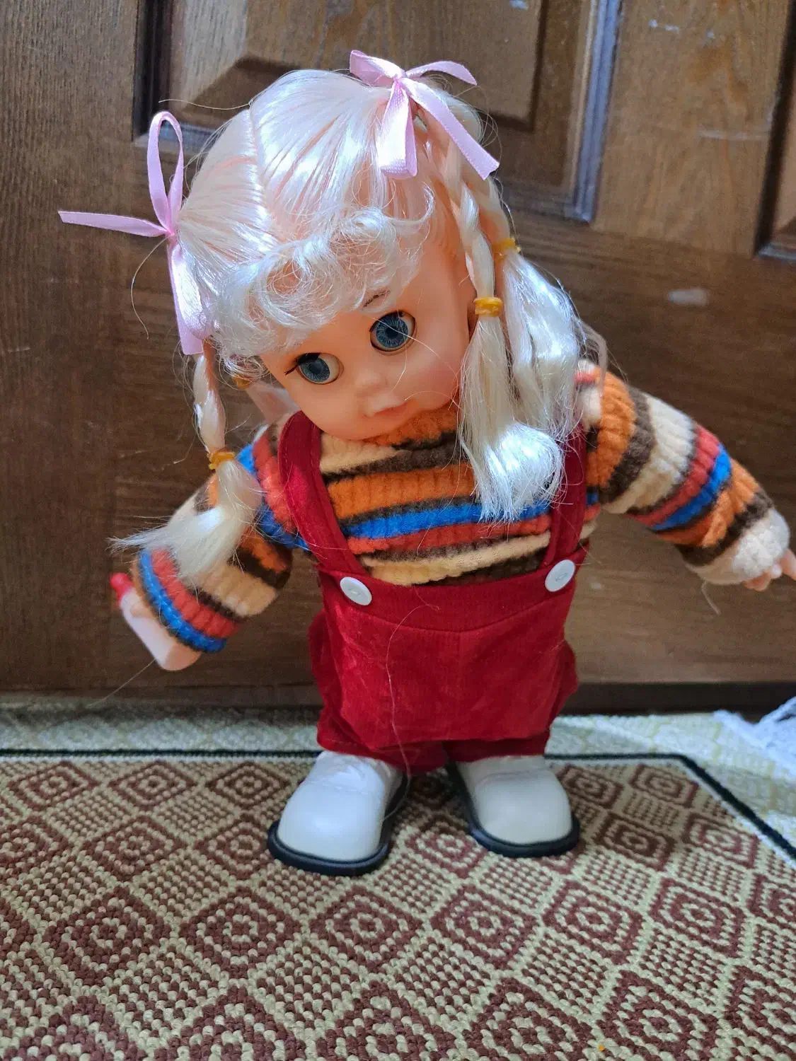 عروسک|اسباببازی|قم, ژاندارمها|دیوار