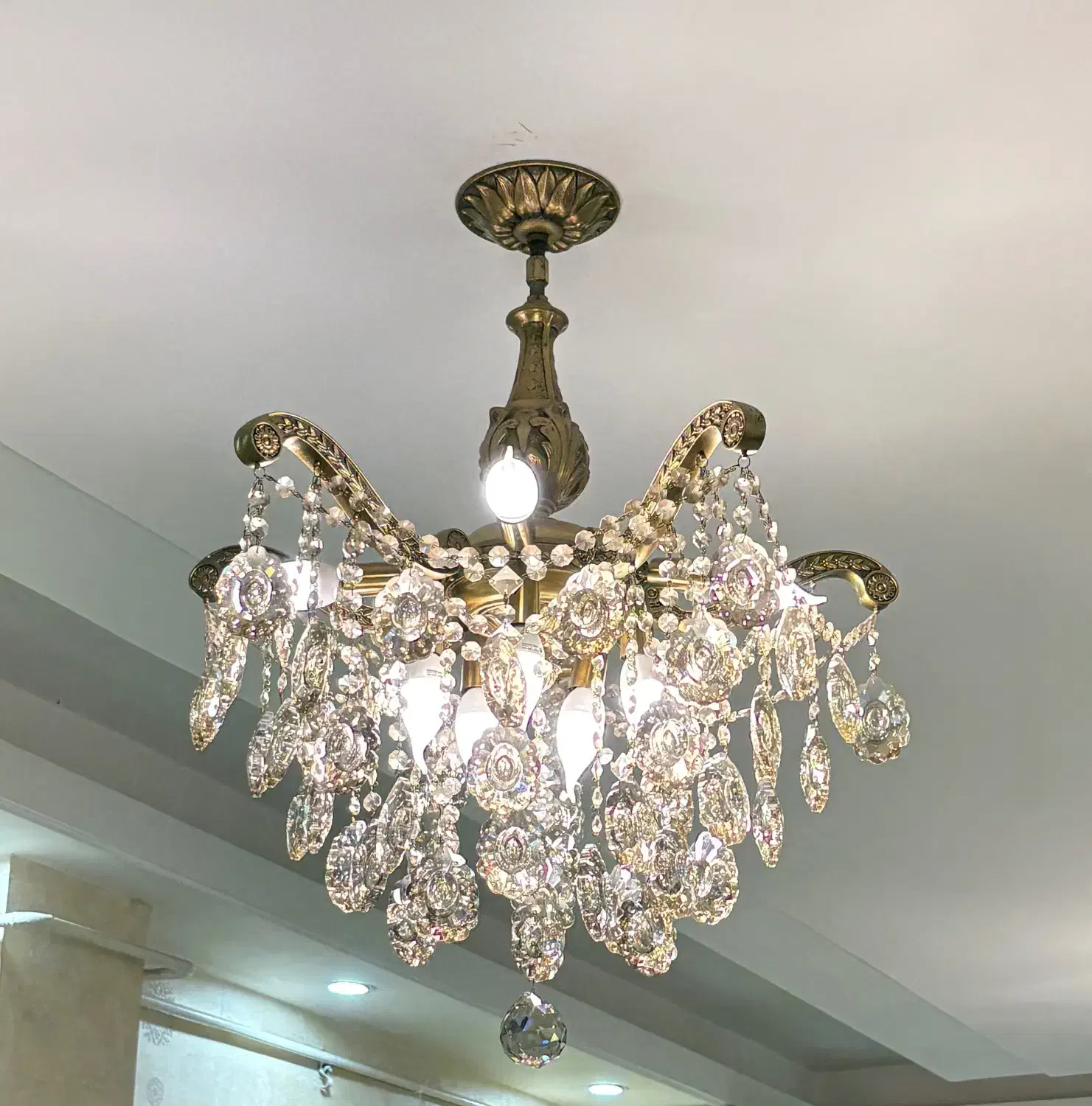 لوستر|لوستر و چراغ آویز|بندر امام خمینی, |دیوار