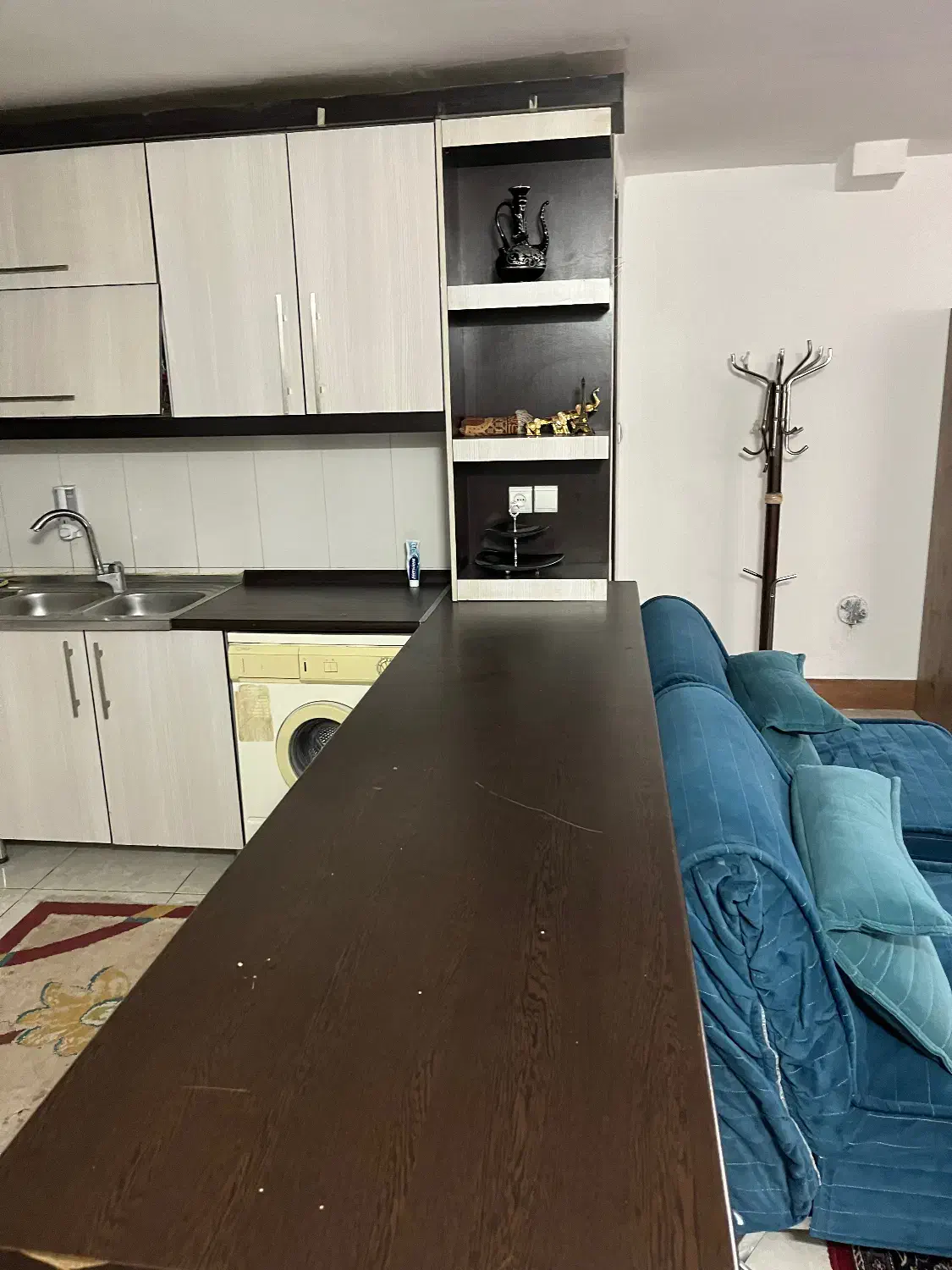 سویت نقلی با امنیت بالا|اجارهٔ کوتاه‌مدت آپارتمان و سوئیت|اصفهان, قلعه طبره|دیوار