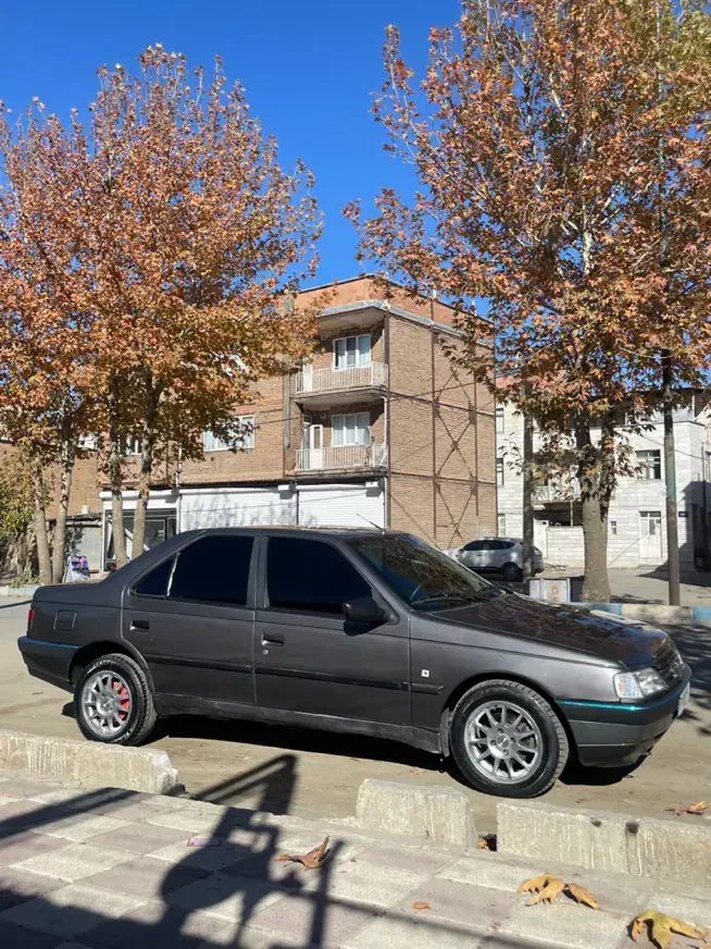 ۴۰۵ مدل ۸۲|خودرو سواری و وانت|مریوان, |دیوار