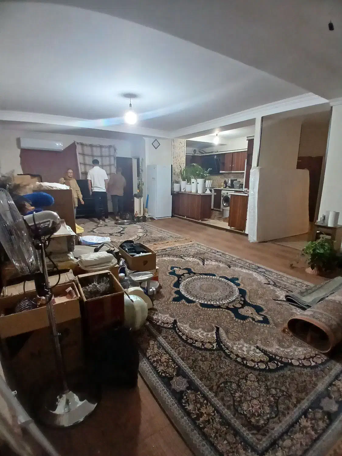 واحد اجاره ای لوکس و زیر قیمت|اجارهٔ آپارتمان|بابل, |دیوار