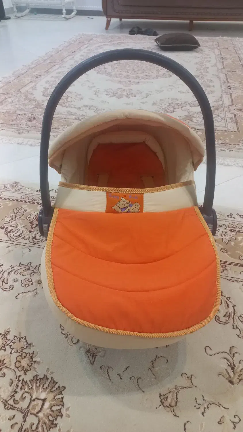 کریر کودک|اسباب و اثاث بچه|قروه, |دیوار