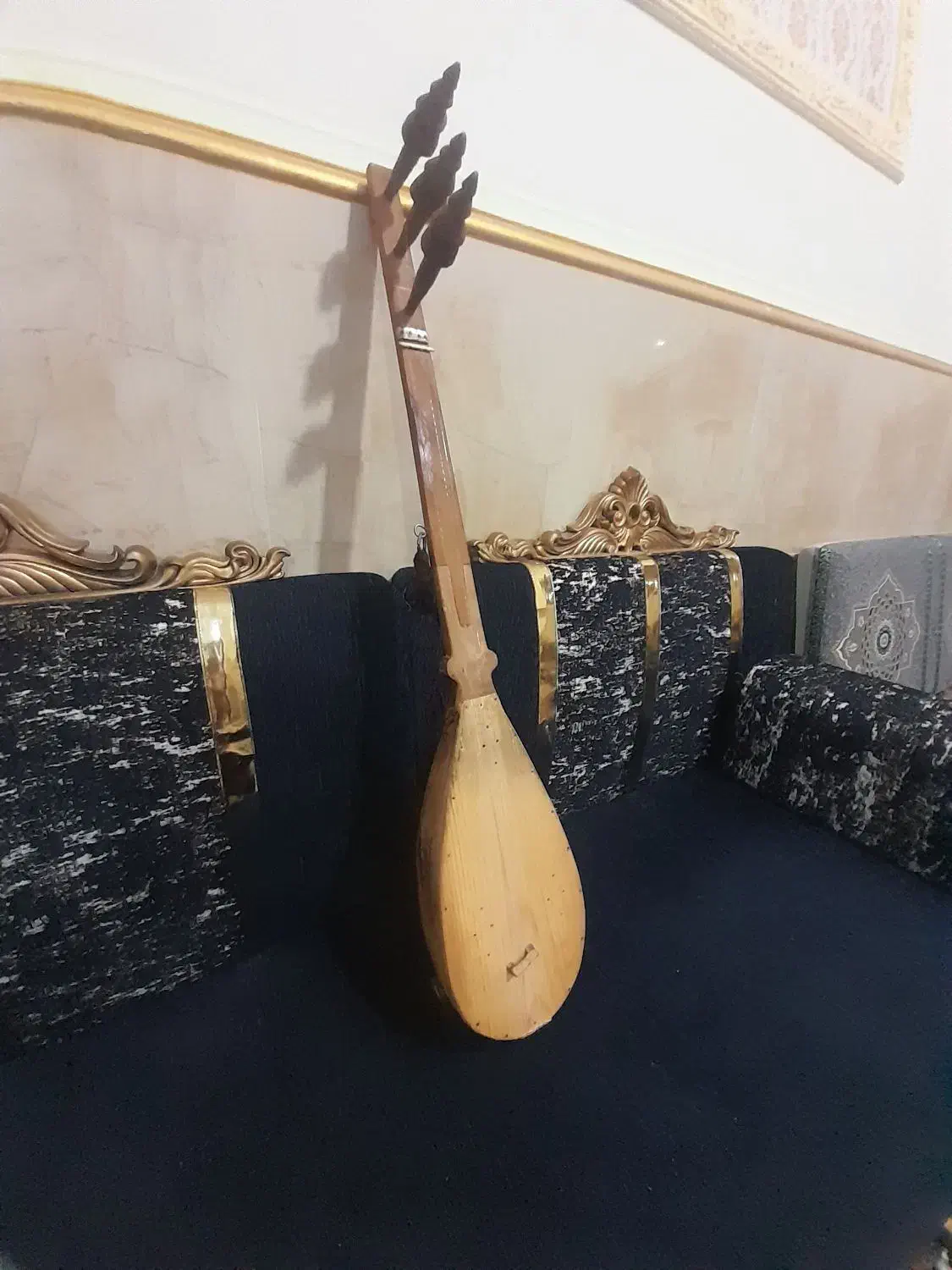 سه تار یا تنبورگ بلوچی کاملا سالم|سازهای سنتی|ایرانشهر, |دیوار