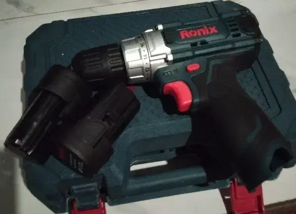 دریل رونیکس جفت باطری نو با گارانتی طلایی|ماشین‌آلات صنعتی|هشتگرد, شهرک ولیعصر (مصلی)|دیوار