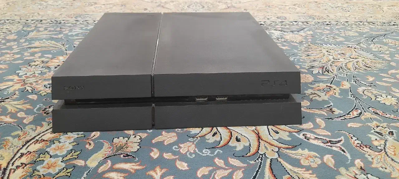 فروش یک دستگاه پی اس فور فت همراه دو دسته|کنسول، بازی ویدئویی و آنلاین|گلپایگان, |دیوار